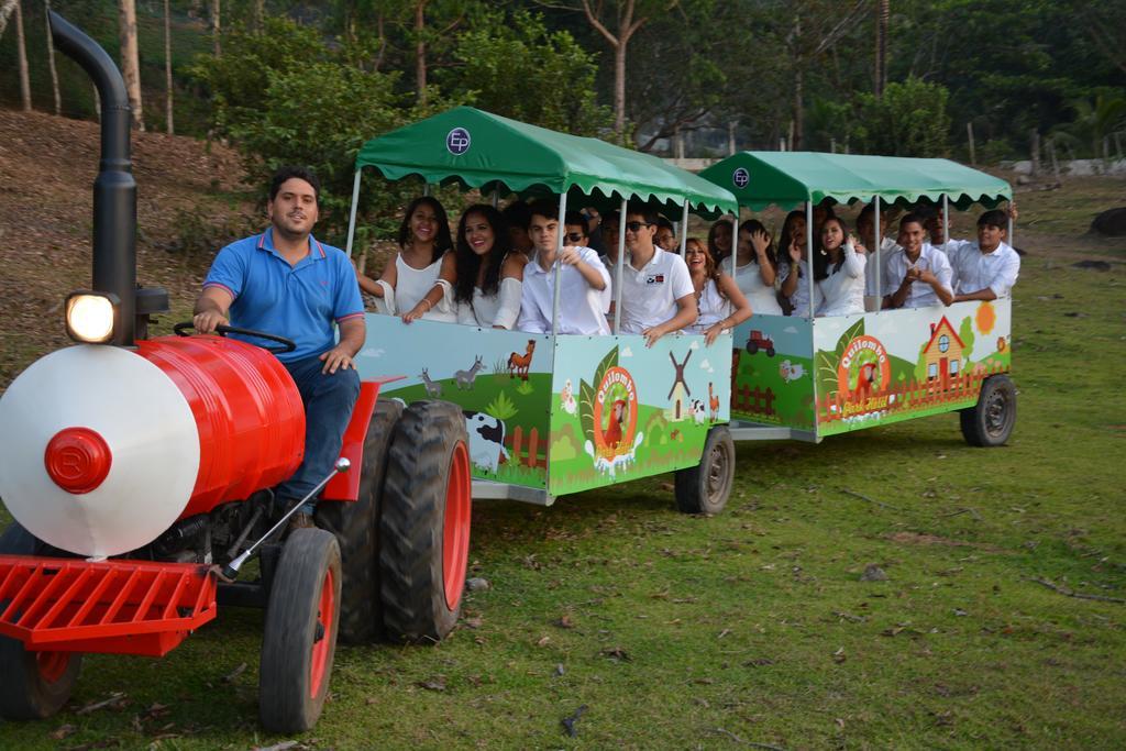 Quilombo Hotel Fazenda อูนิเอา โดส ปัลมาเรซ ภายนอก รูปภาพ